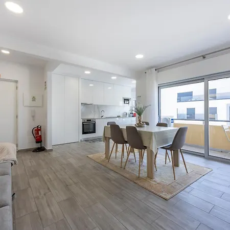 Apartment T2 Moderno - Da Rocha *